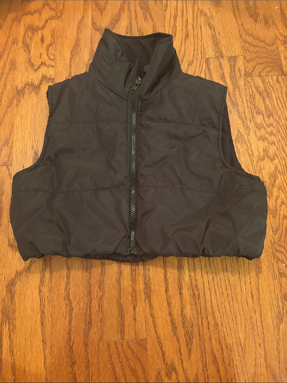 SHEIN Black Cropped Puffer Vest with Stand Collar